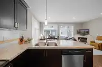 82 19525 73 AVENUE - thumbnail 7
