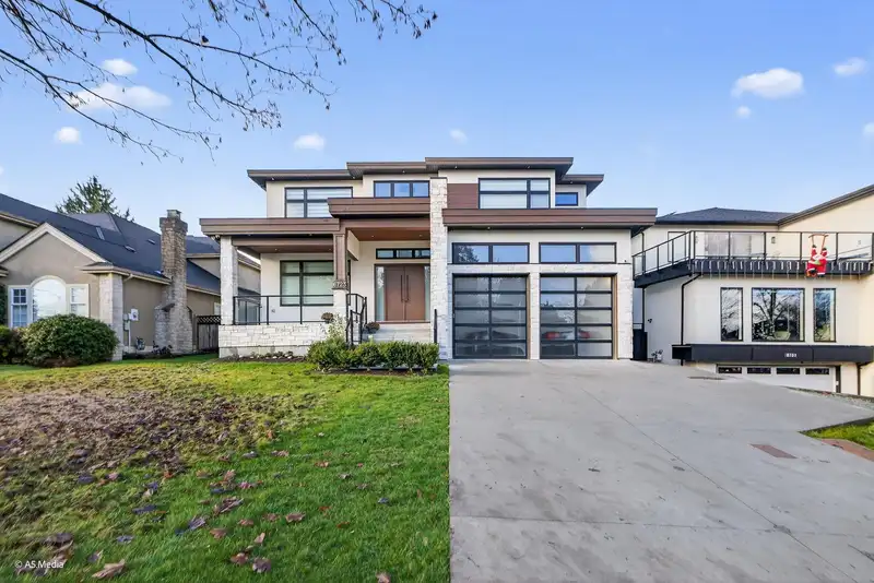6723 122A STREET - photo 1 of 39