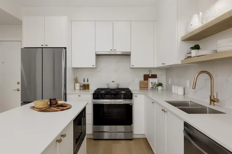 606 215 MCBAY LANE - photo 3 of 17