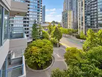 602 13353 108 AVENUE - thumbnail 11