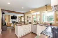 6320 122A STREET - thumbnail 11