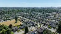 8866 134B STREET - thumbnail 32