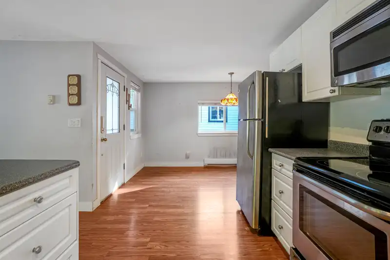 45 9132 120 STREET - photo 3 of 30