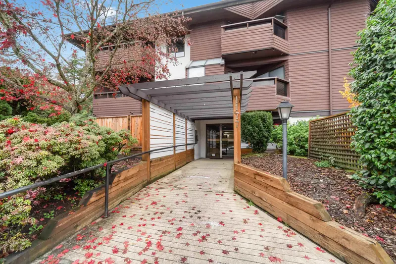 114 1177 HOWIE AVENUE - photo 1 of 25