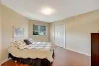 8055 153A STREET - thumbnail 29