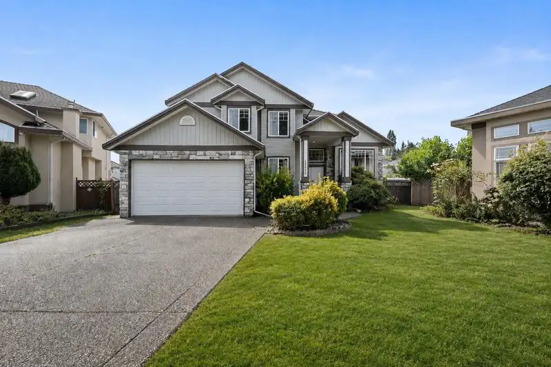 15648 83A AVENUE - photo 1 of 25