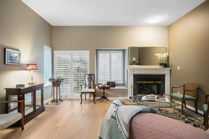 7561 MANITOBA STREET - photo 4 of 25