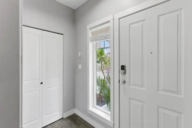 75 18221 68 AVENUE - photo 3 of 31