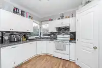 6470 185A STREET - thumbnail 13