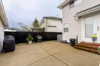 6470 185A STREET - thumbnail 31