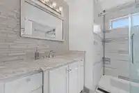 8719 142A ST STREET - thumbnail 6