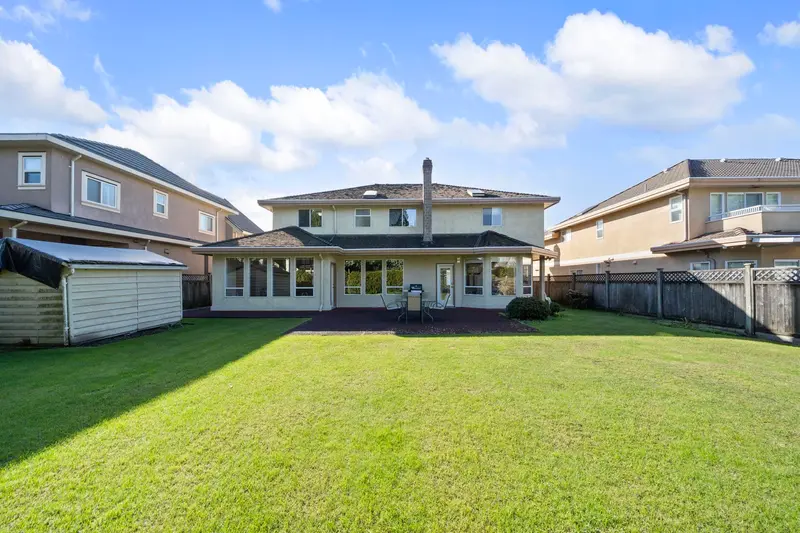 6211 DANUBE ROAD - photo 3 of 25