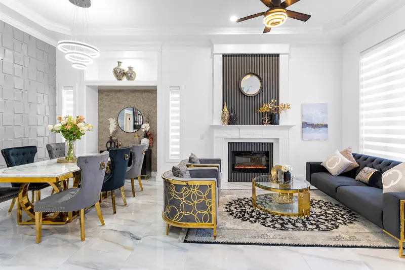 8379 152A STREET - photo 3 of 25