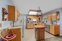8987 157 STREET - thumbnail 8
