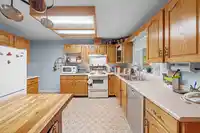 8987 157 STREET - thumbnail 9