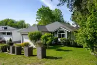 13747 115 AVENUE - thumbnail 3