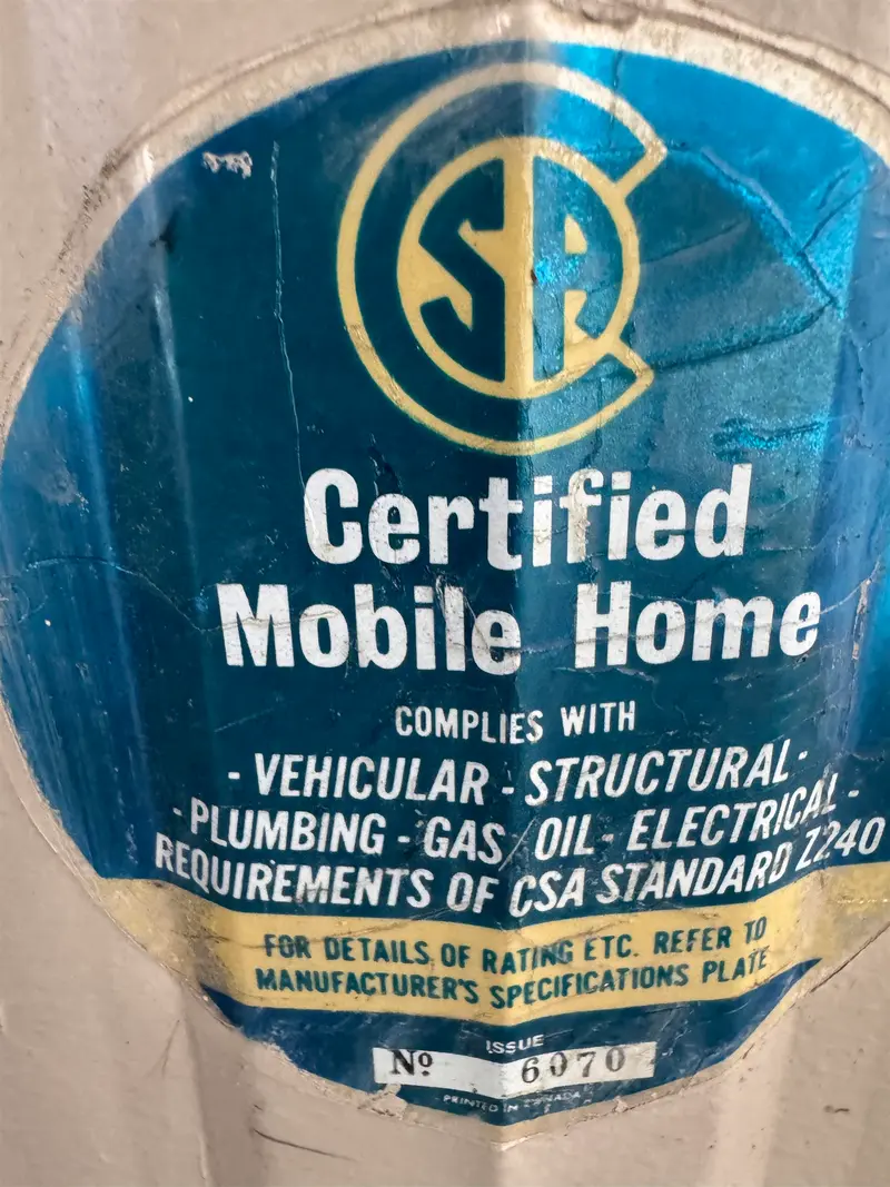 3 3031 200 STREET - photo 3 of 3