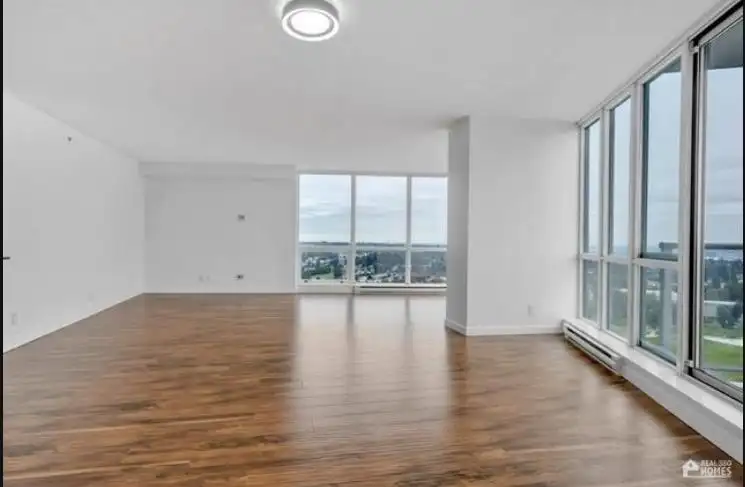 3501 13618 100 AVENUE - photo 4 of 12