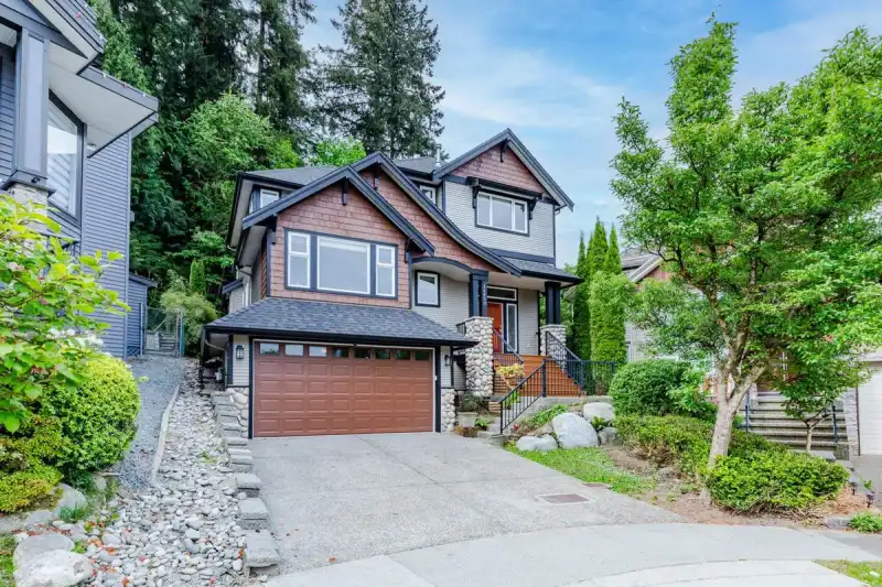 14650 61A AVENUE - photo 1 of 39