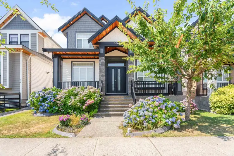 6647 121A STREET - photo 1 of 38