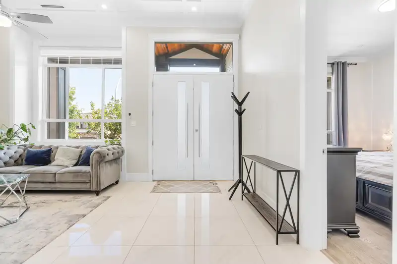 6647 121A STREET - photo 2 of 38