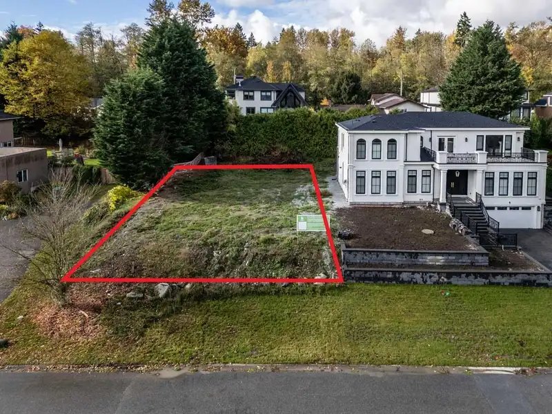 LT.2 9269 163 STREET - photo 1 of 17