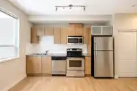 114 9655 KING GEORGE BOULEVARD - thumbnail 3