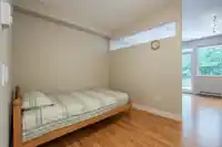 114 9655 KING GEORGE BOULEVARD - thumbnail 5
