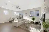 9 14391 61A AVENUE - thumbnail 1