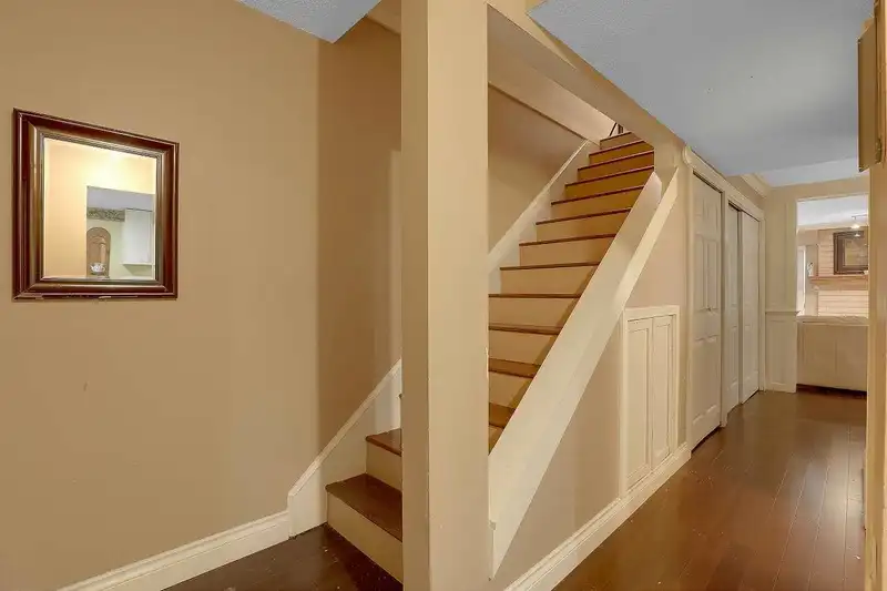 200 13891 74 AVENUE - photo 4 of 38