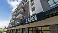 304 6285 KING GEORGE BOULEVARD - thumbnail 2