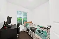 105 15340 GUILDFORD DRIVE - thumbnail 4