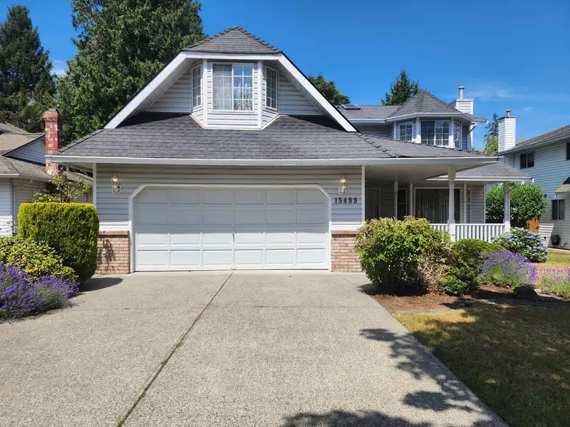 15499 91A AVENUE - photo 4 of 36