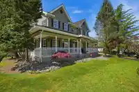 9899 181 STREET - thumbnail 2