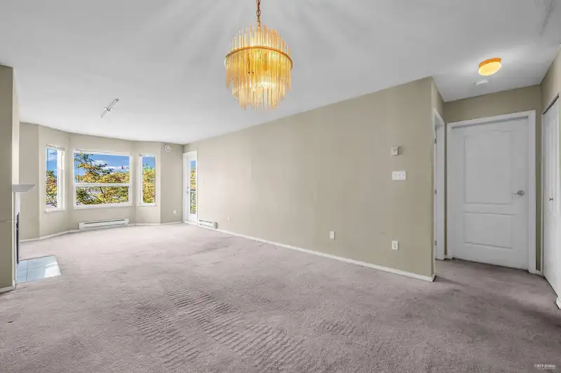308 9946 151 STREET - photo 1 of 14