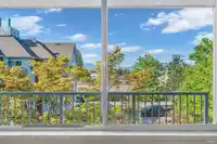 308 9946 151 STREET - thumbnail 9