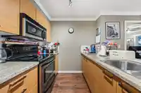 309 6815 188 STREET - thumbnail 11