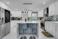 7869 143A STREET - thumbnail 9