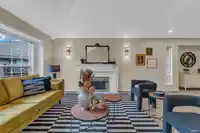 16276 86B AVENUE - thumbnail 2