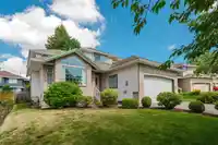8165 154 STREET - thumbnail 2