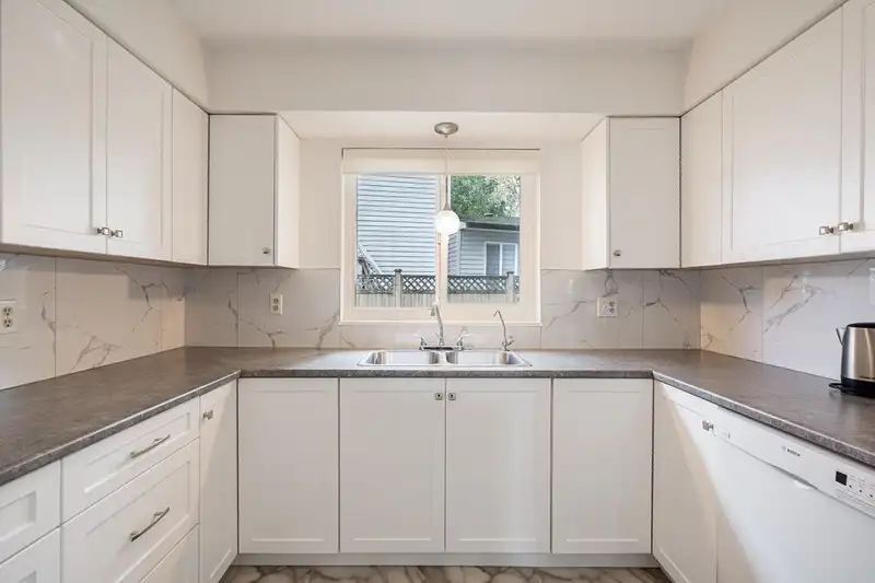 12946 66A AVENUE - photo 3 of 34