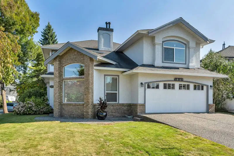 18157 CLAYTONWOOD CRESCENT - photo 1 of 40