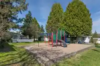 86 7790 KING GEORGE BOULEVARD - thumbnail 21