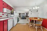 86 7790 KING GEORGE BOULEVARD - thumbnail 5