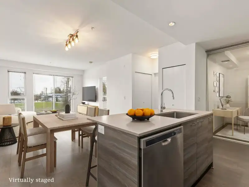 311 10581 140 STREET - photo 1 of 34