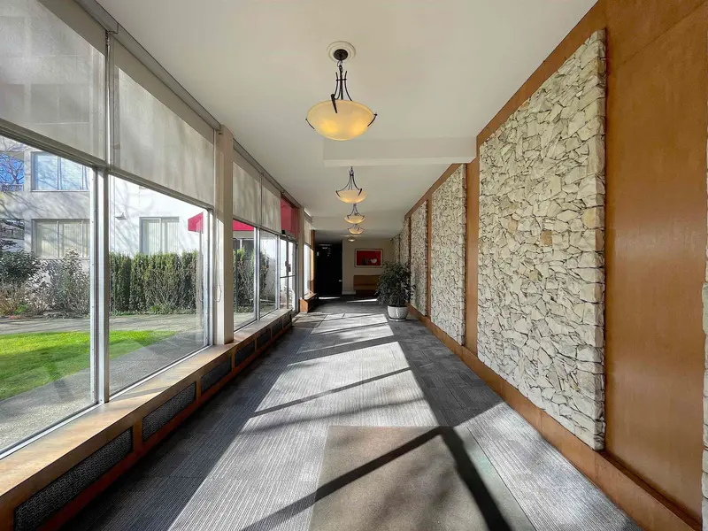 2007 1251 CARDERO STREET - photo 4 of 25