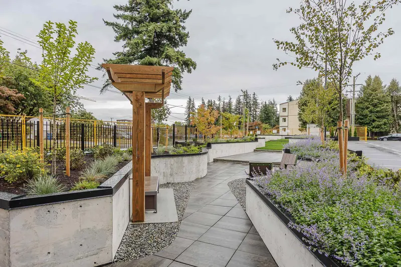 513 32174 GEORGE FERGUSON WAY - photo 2 of 24