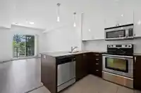 328 13789 107A AVENUE - thumbnail 4