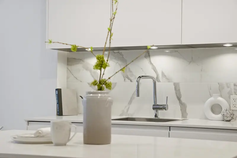 507 3888 EVERGREEN PLACE - photo 3 of 25