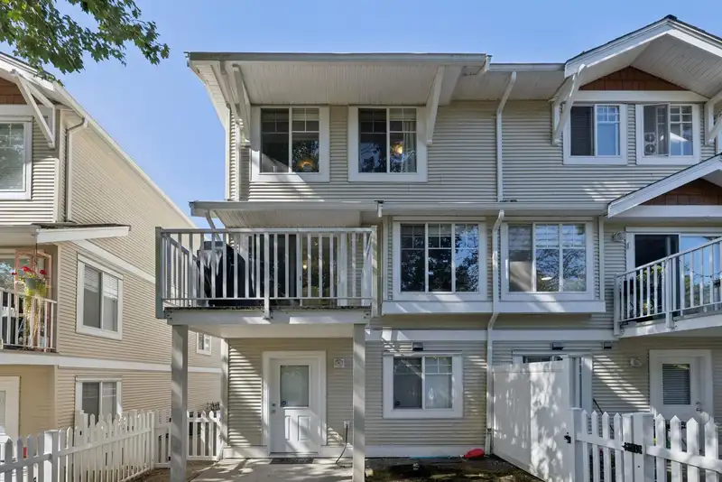 28 12110 75A AVENUE - photo 1 of 25